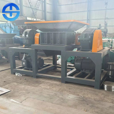 Model 800 2 * 22kw Motorlu Çift Milli Parçalayıcı 1500kg / H Hurda Metaller İçin