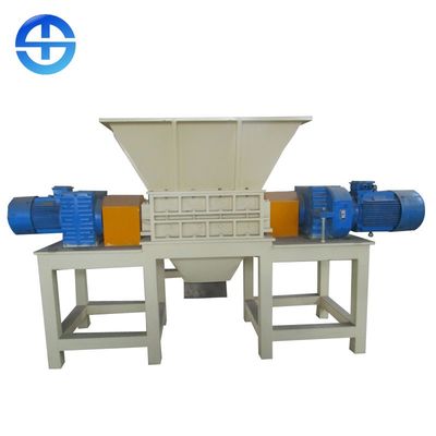 Bakır Tel İçin 2-3 Ton / H Güçlü Parçalama Kuvveti Çift Şaftlı Parçalayıcı