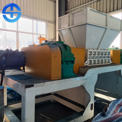 2*22kw Güç 2-3 Ton/H Akıllı Hurda Metal Parçalayıcı İki Mil